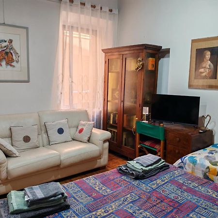 Studio Borgo Colonne パルマ エクステリア 写真